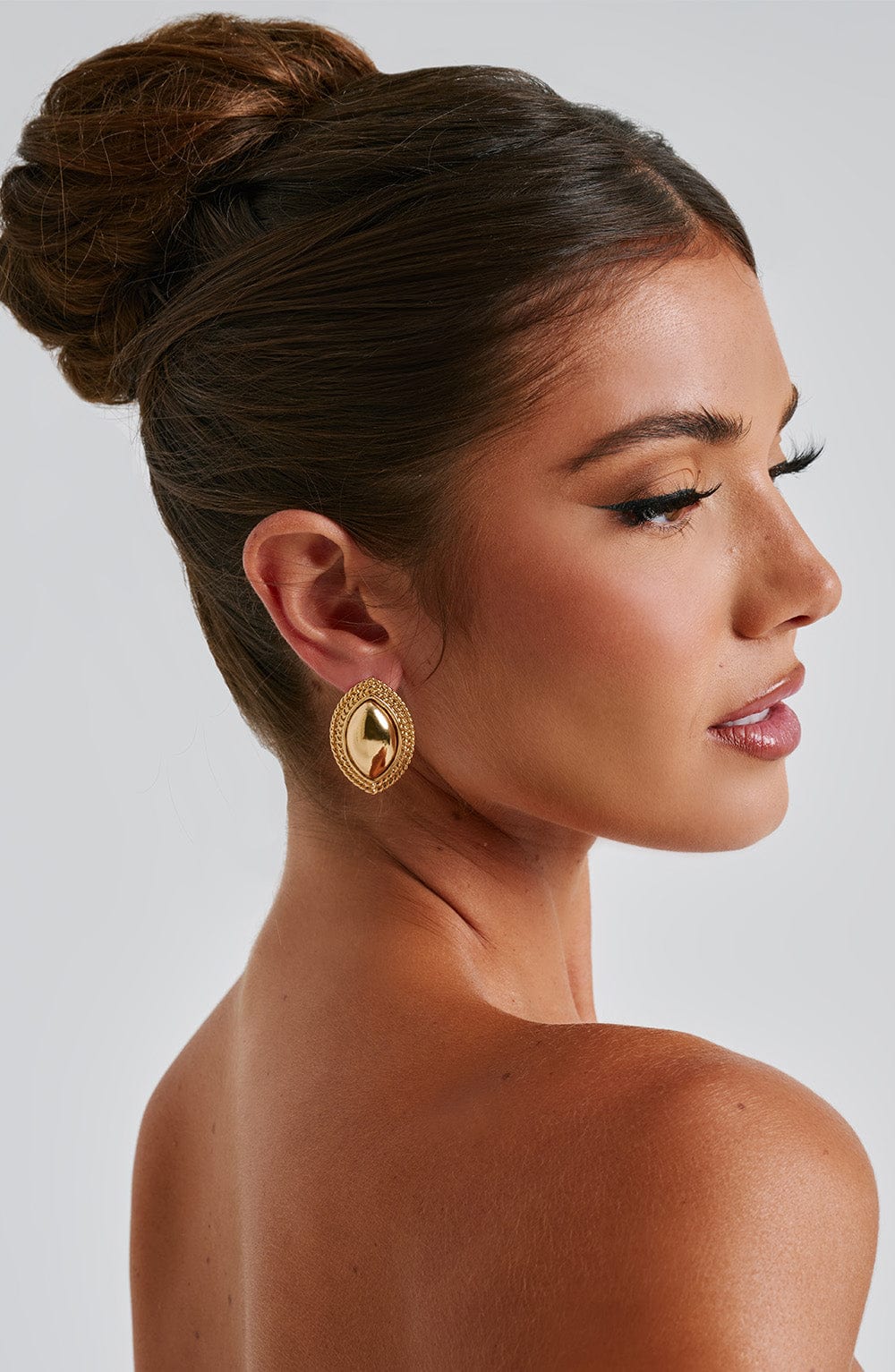 Azra Earrings – Gold