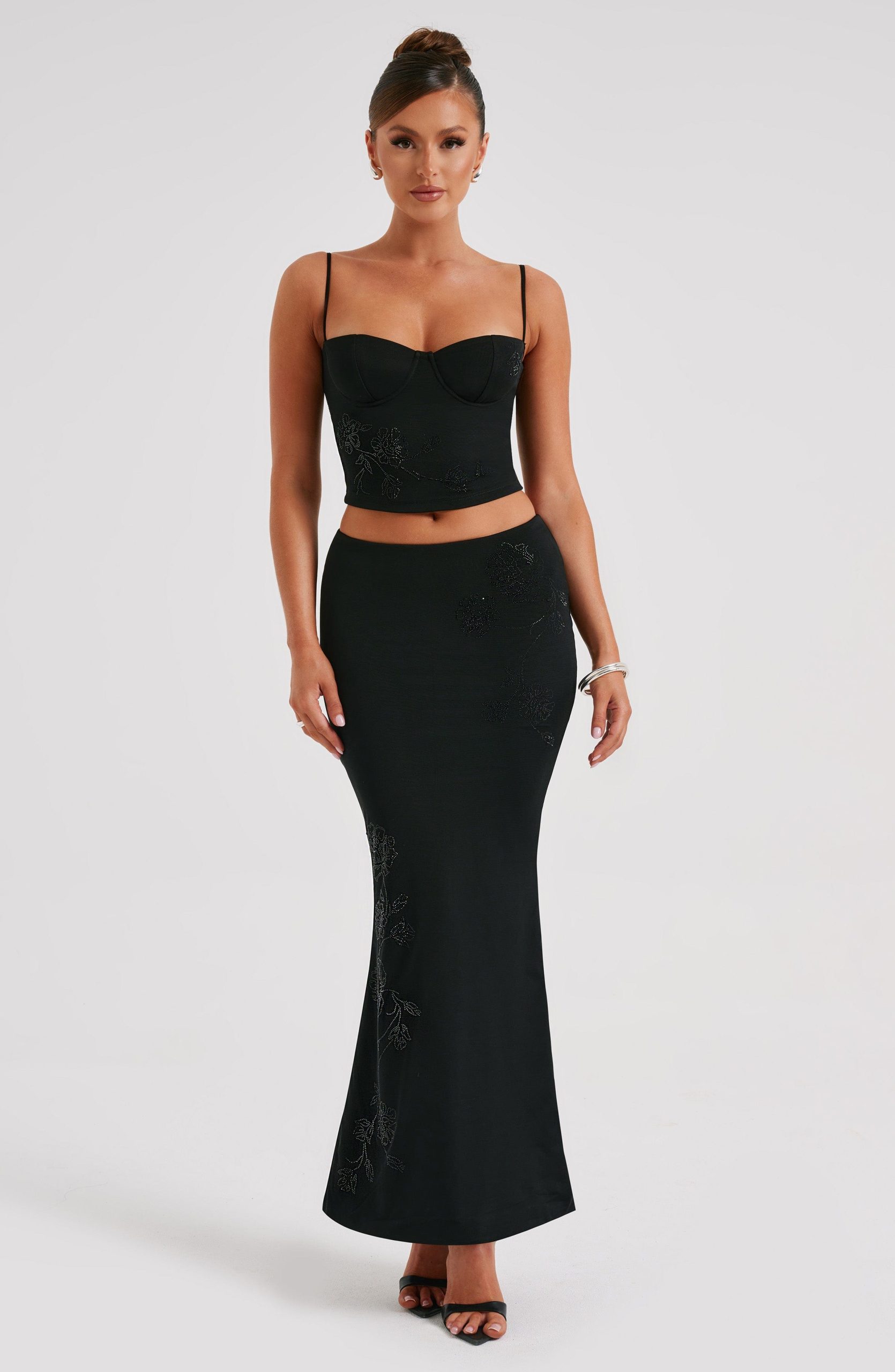 Izi Maxi Skirt – Black