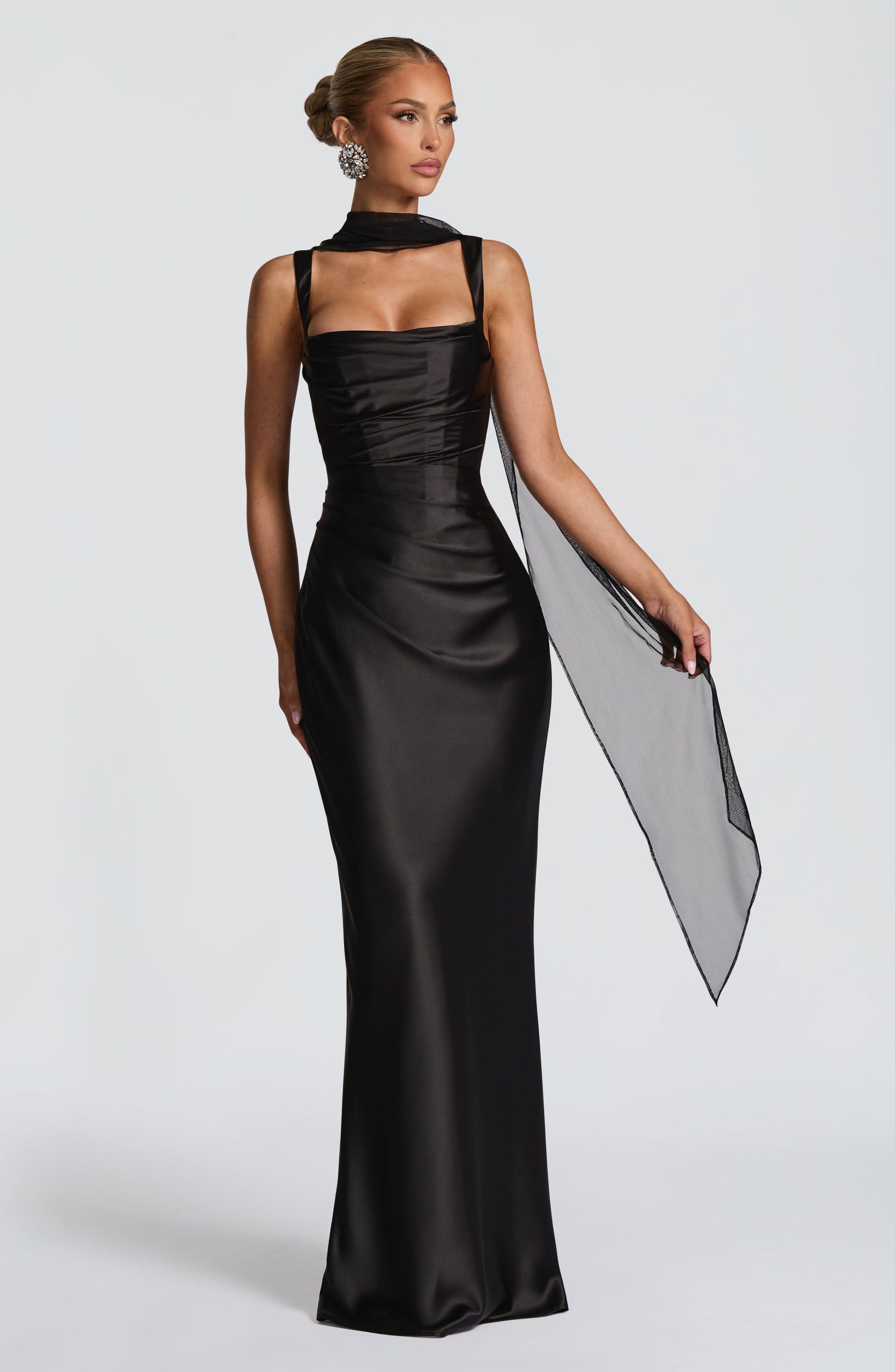 Calanthe Maxi Dress – Black
