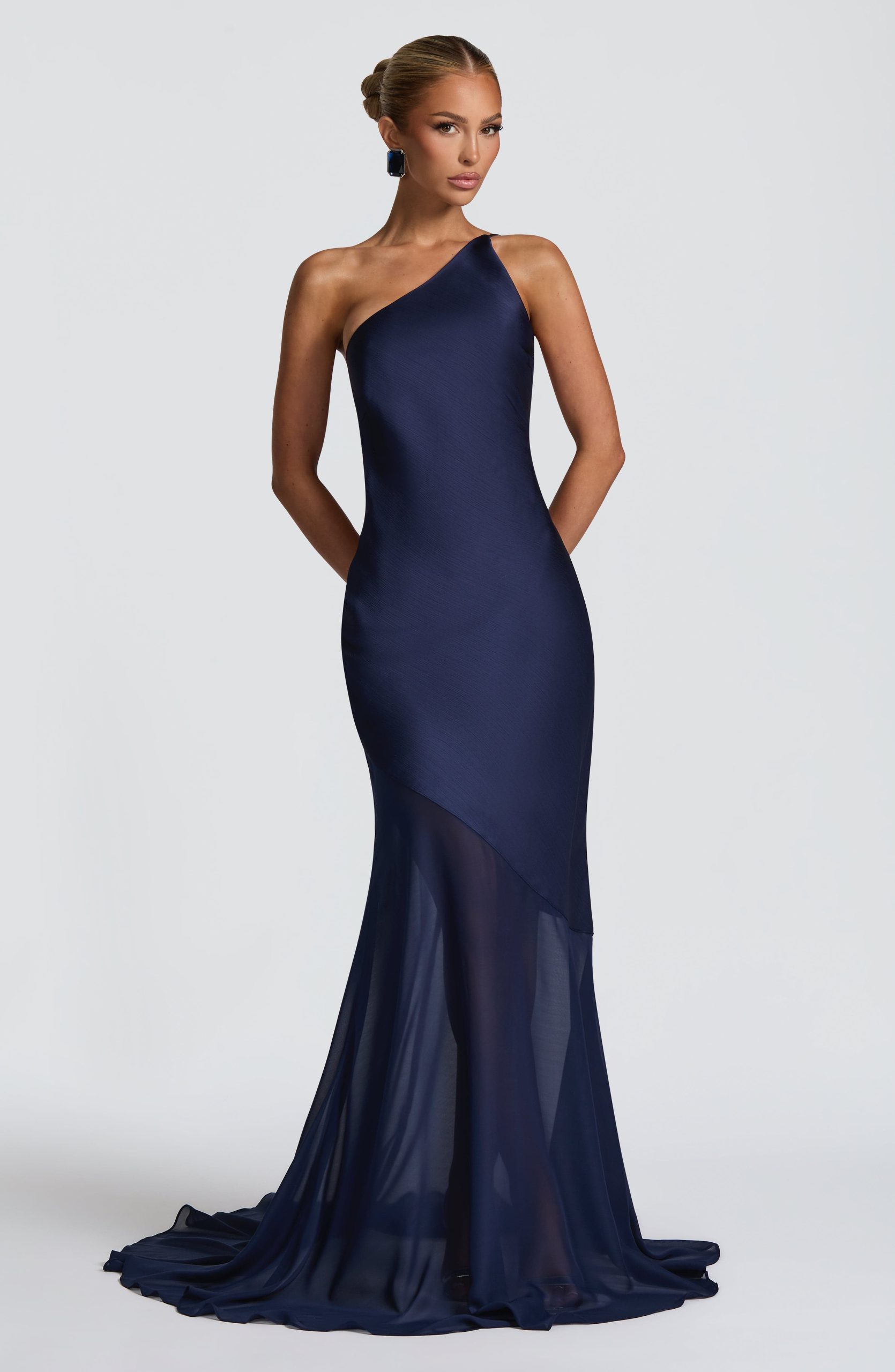 Fable Gown – Navy