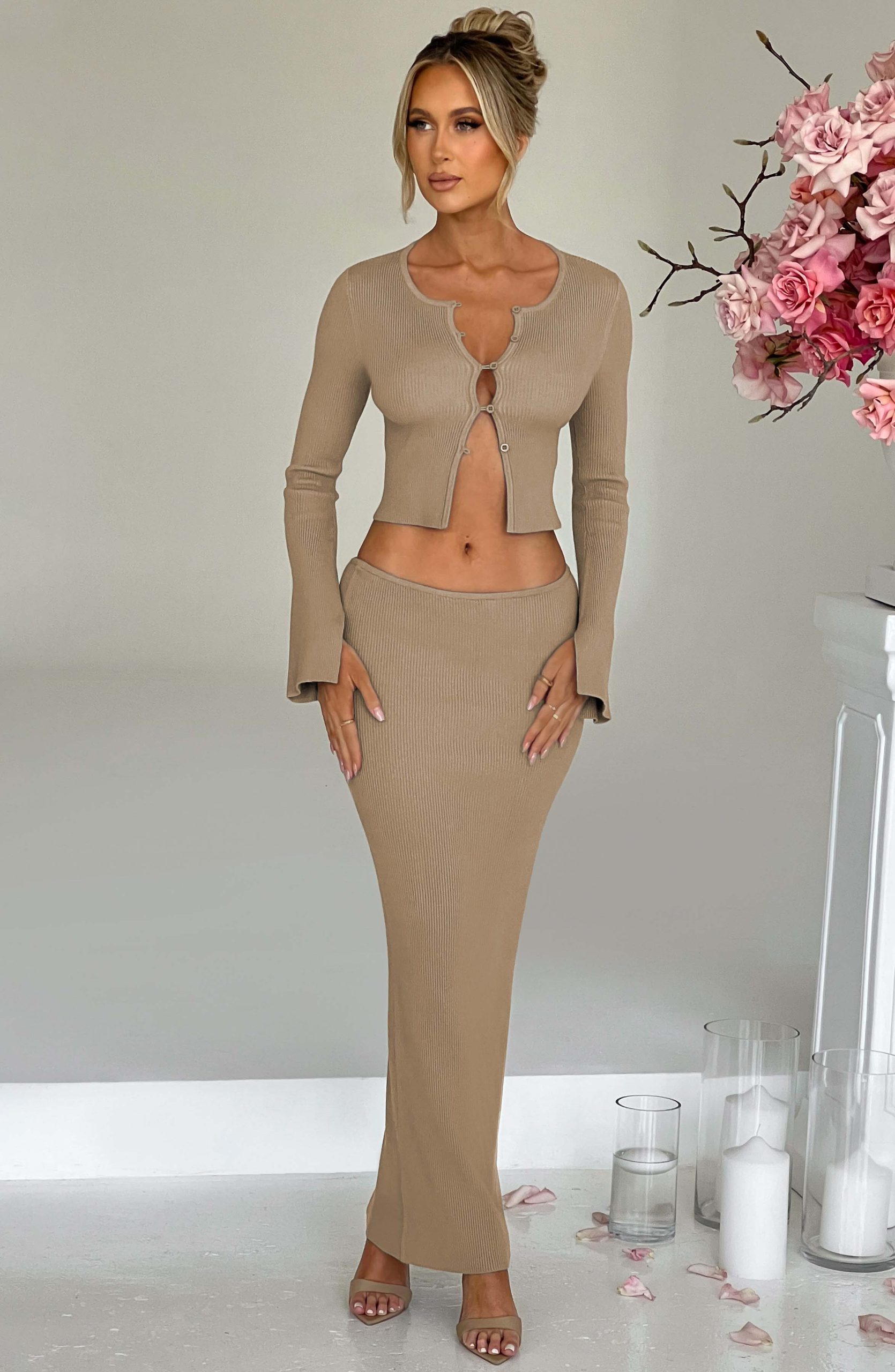 Elia Maxi Skirt – Beige