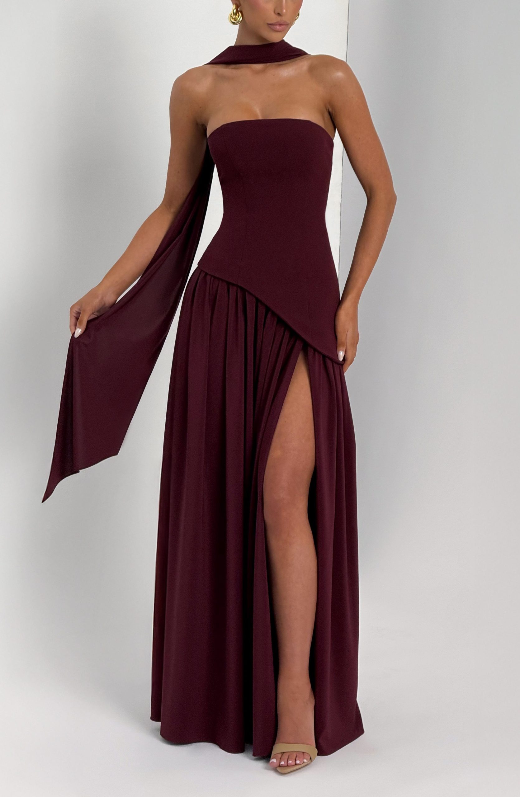Maliyah Maxi Dress – Cherry Lacquer
