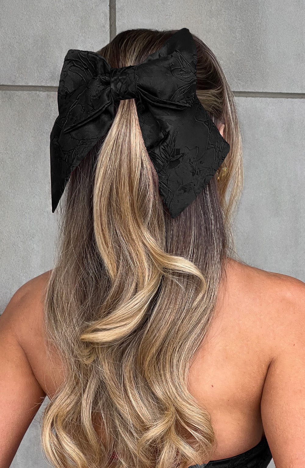 Elsa Bow – Black