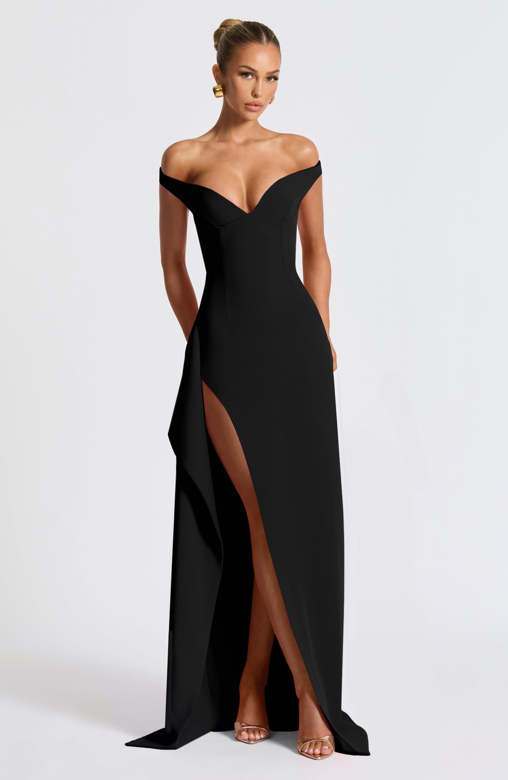 Khalesia Maxi Dress – Black