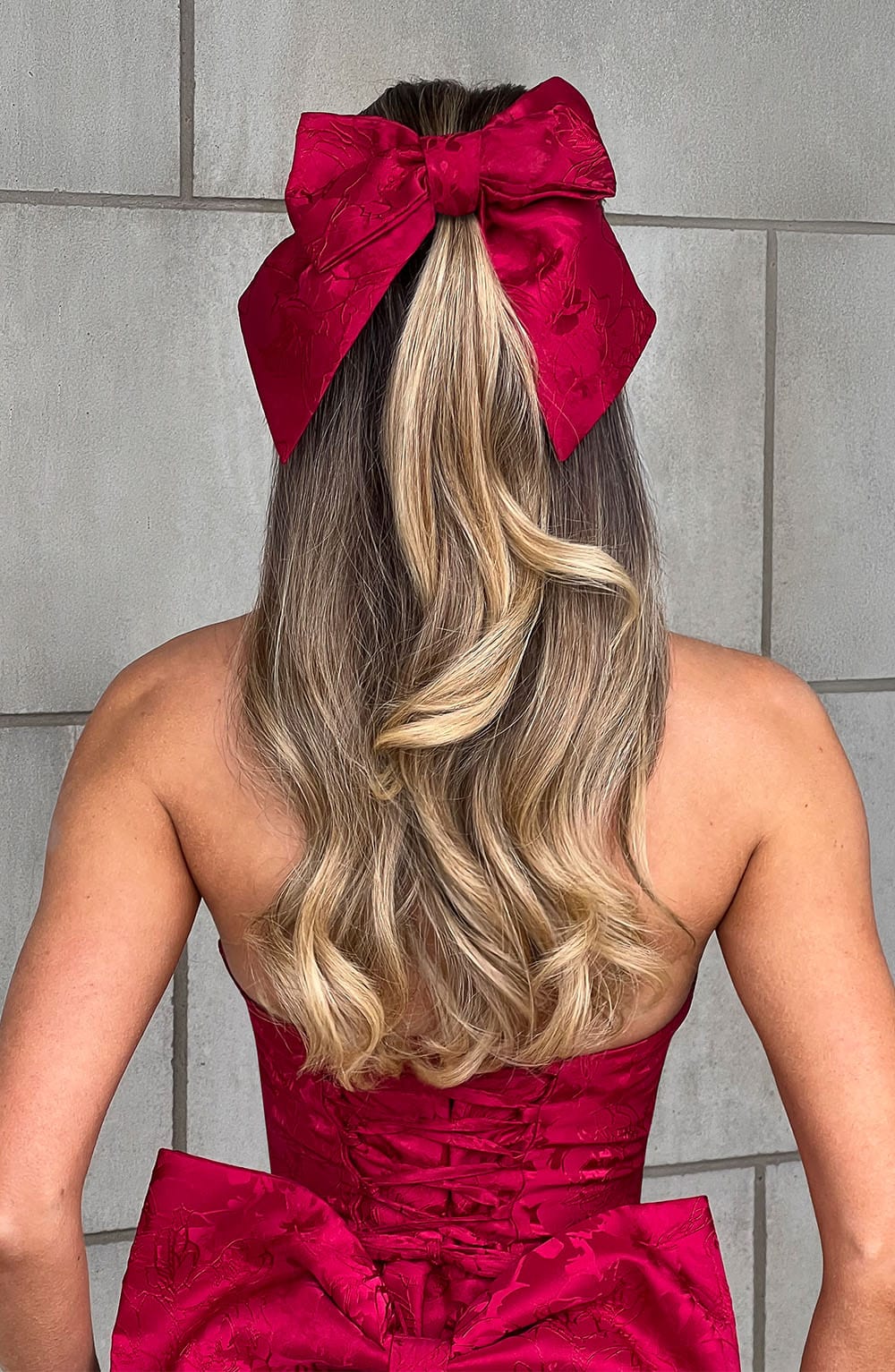 Elsa Bow – Red