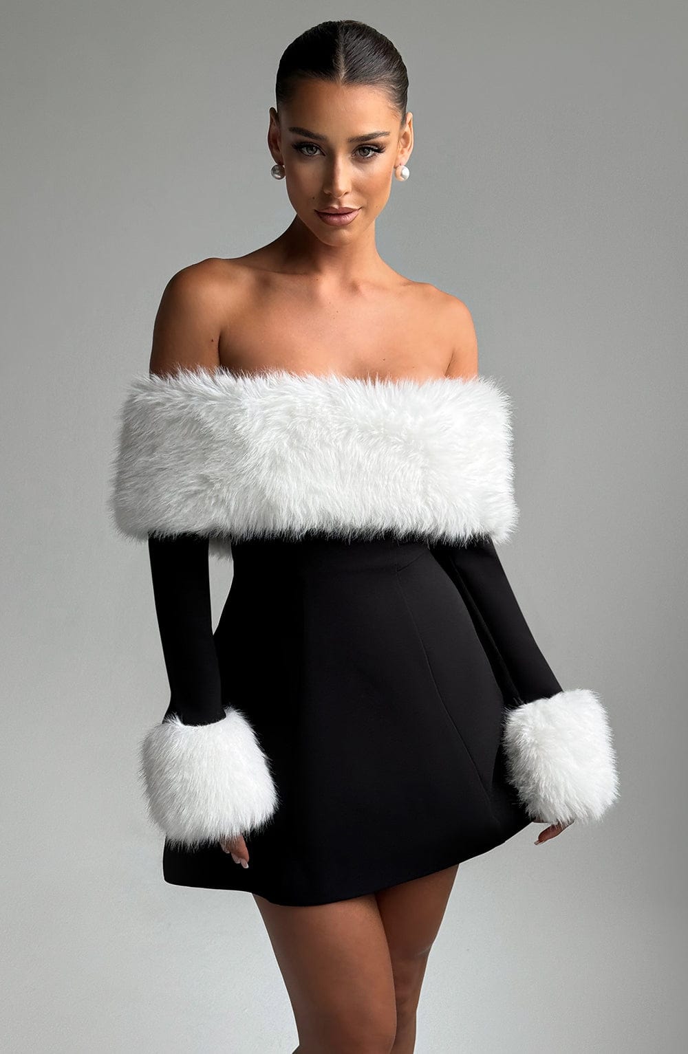 Villanelle Mini Dress – Black/White